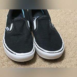Ladie’s Vans Off the Wall Slip-On Comfy Cush Hombre solid black. Size 7